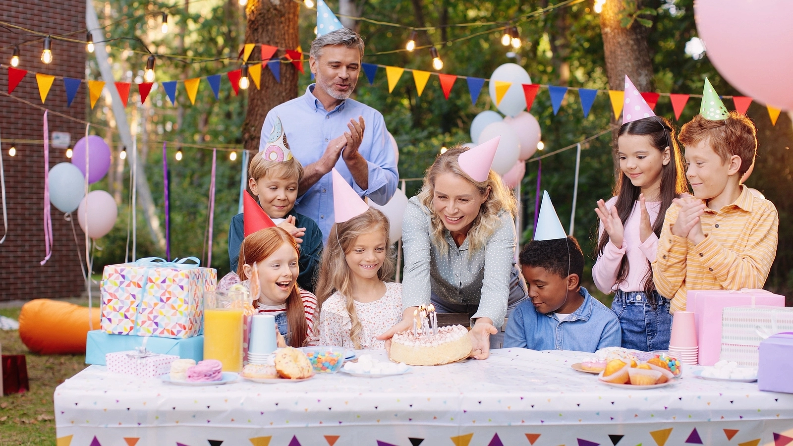 kids-birthday-party-business-flippos
